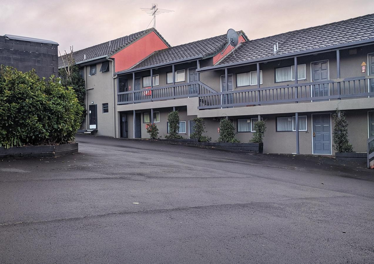 Motel 80 Auckland Exterior photo